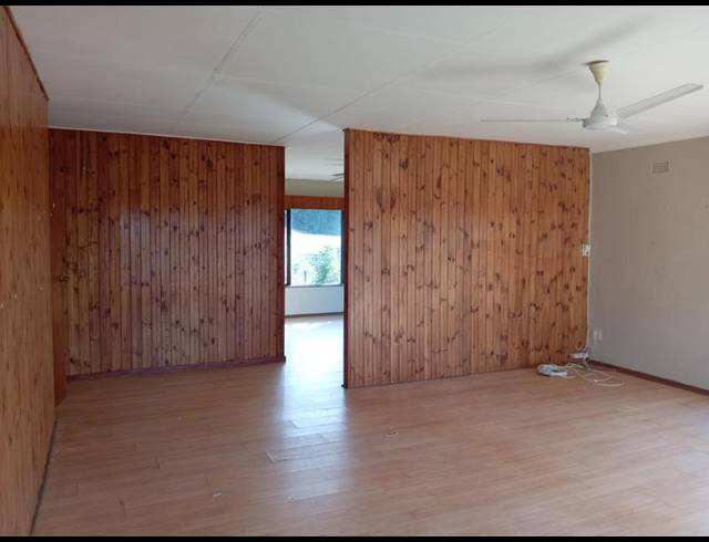 3 BEDROOM HOUSE FOR SALE IN SCOTTBURGH SOUTH